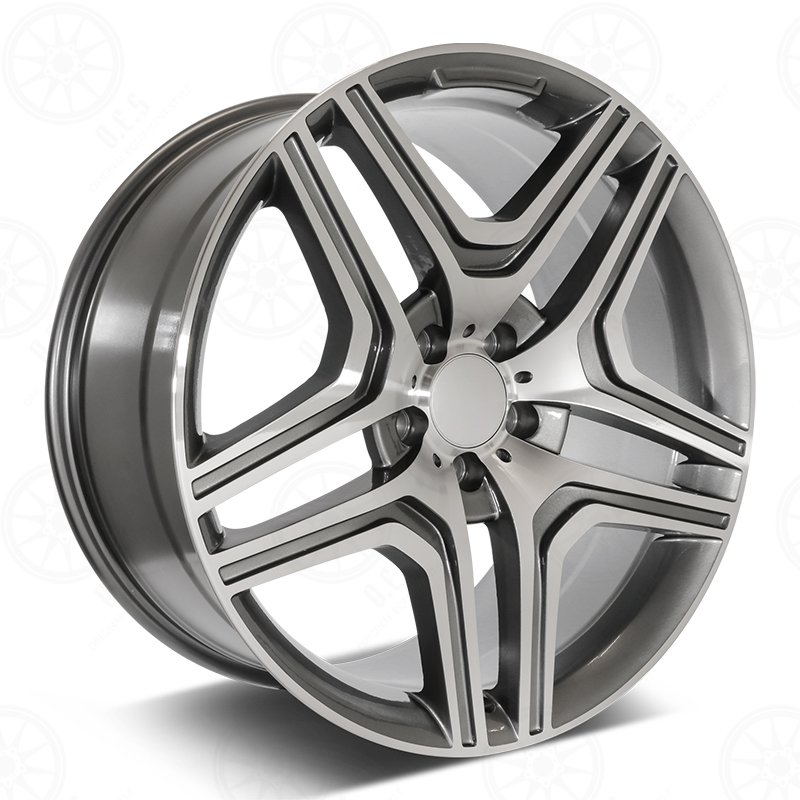 21x10 | 46 | RM32 Machined Face w/Gunmetal Outline | GL63 Style 21x10 | 46 | RM32 Machined Face w/Gunmetal Outline | GL63 Style